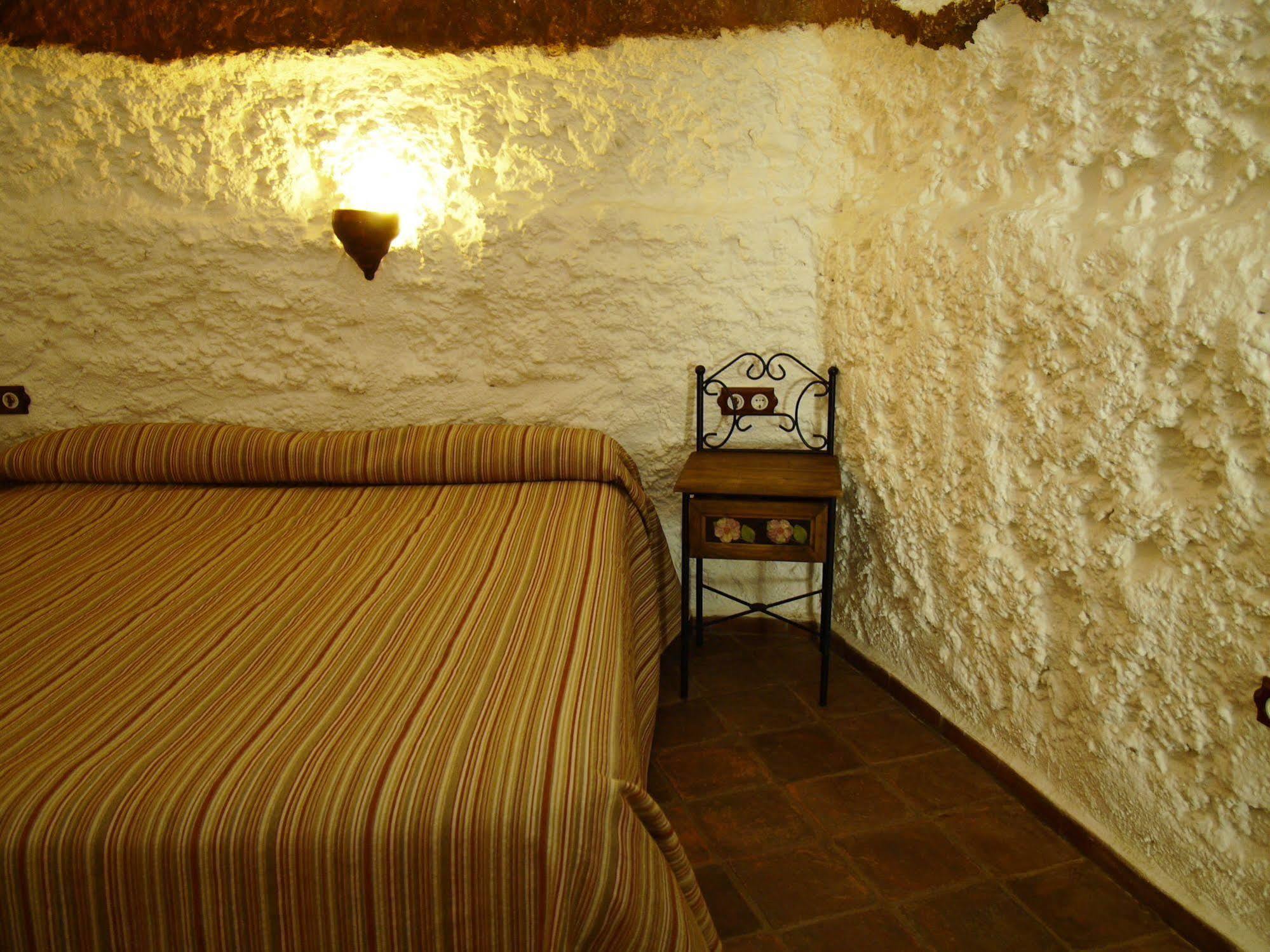 Cuevas Del Zenete Apartment Alcudia de Guadix Exterior photo